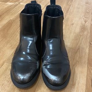 Dr Martens Vegan Flora Chelsea Boots USED sz 9